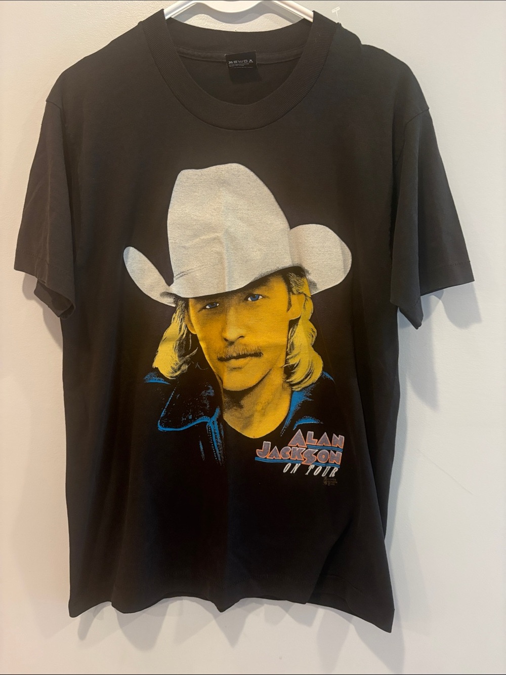1992 Jackson Tee White Hat Portrait ptp 20 length 28 selling for over $100 other